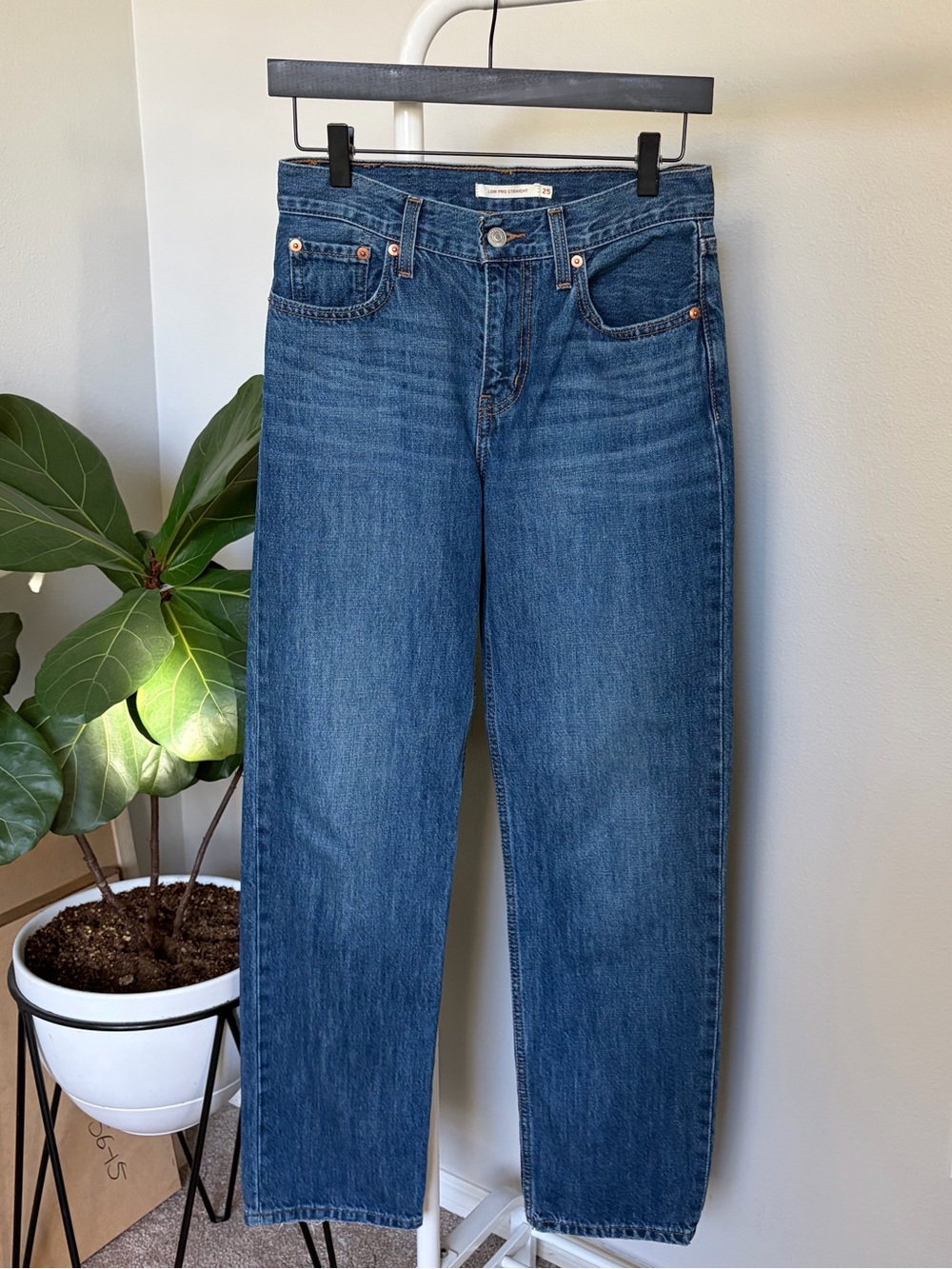 Levis Low Pro Straight Leg Blue Denim Jeans